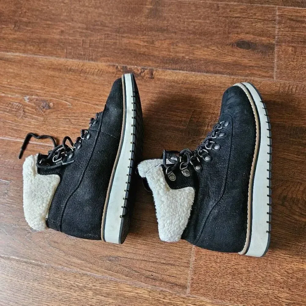 White Mountain Cozy Faux Shearling Booties